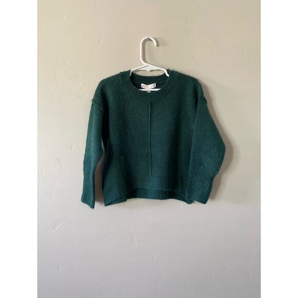 Girls Green size 5 Christmas Sweater - Picture 1 of 1